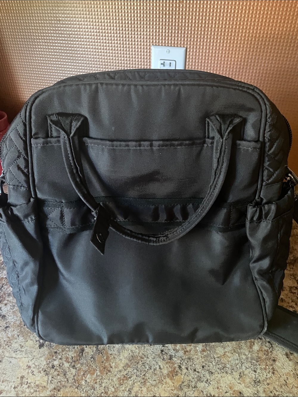 lug Black Quilted Multi-Pocket tote - Picture 4 of 7